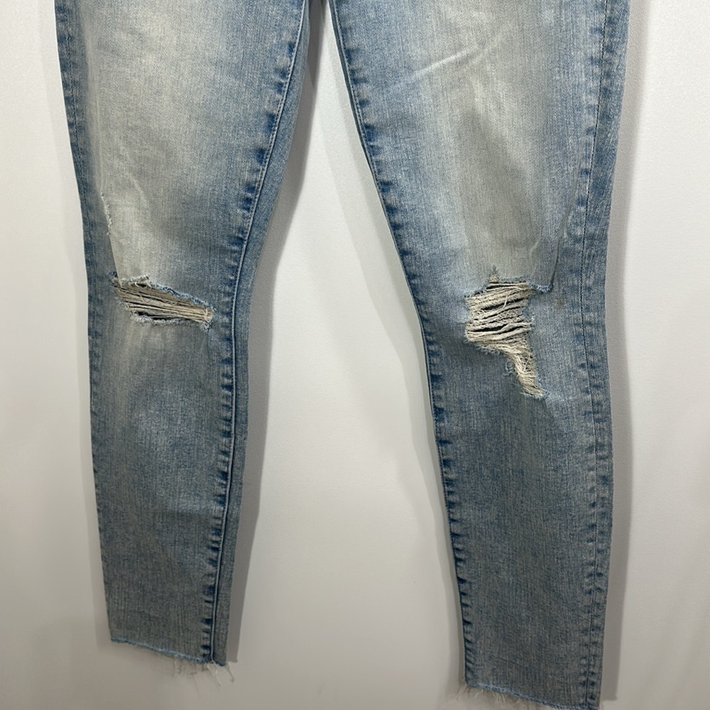 Mother The Pixie Ankle Fray Light Wash Distressed button fly jeans size 26 - Picture 3 of 14